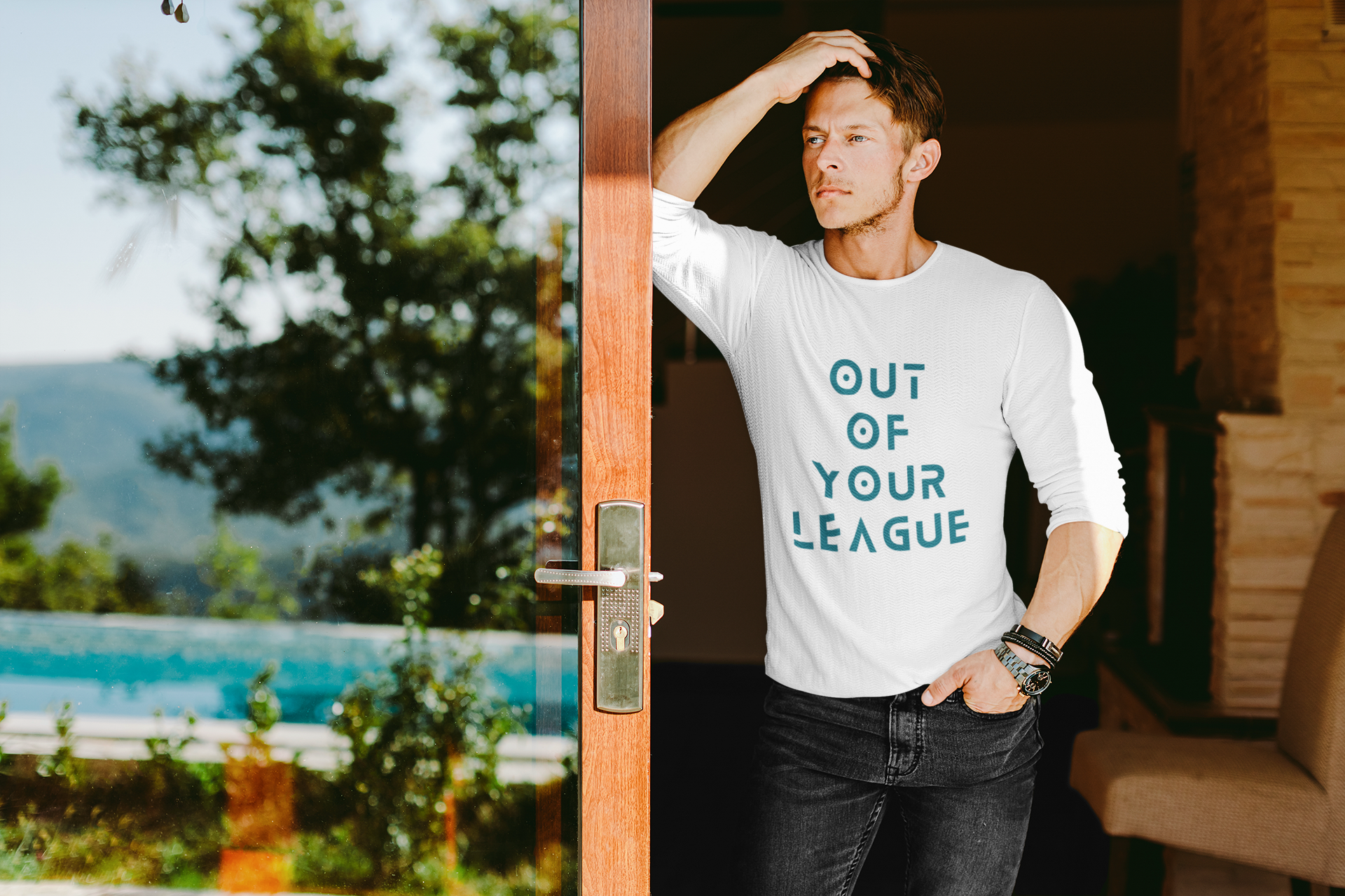 Full Sleeve Boss Out of League