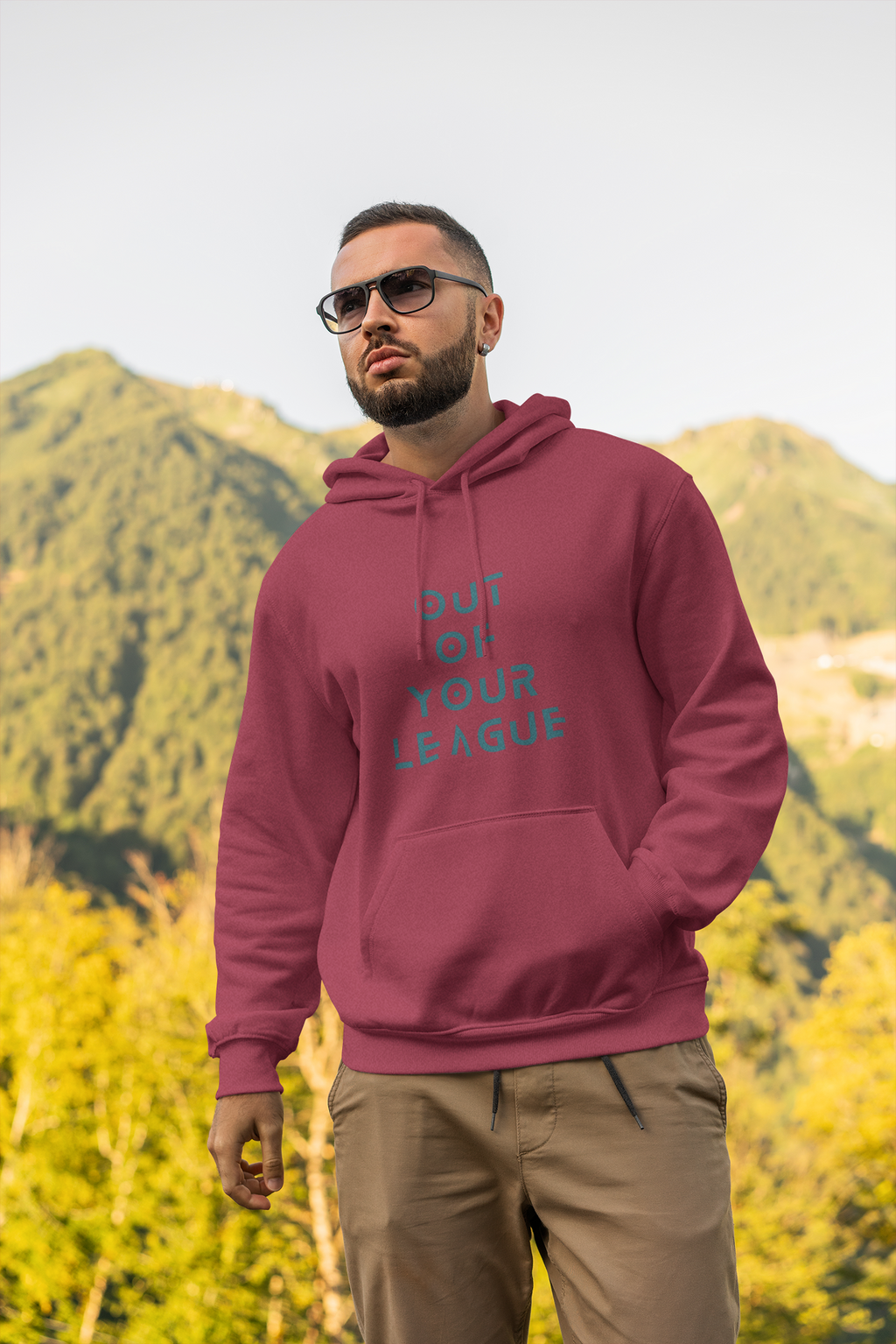 Mr.Hoodie Out of League