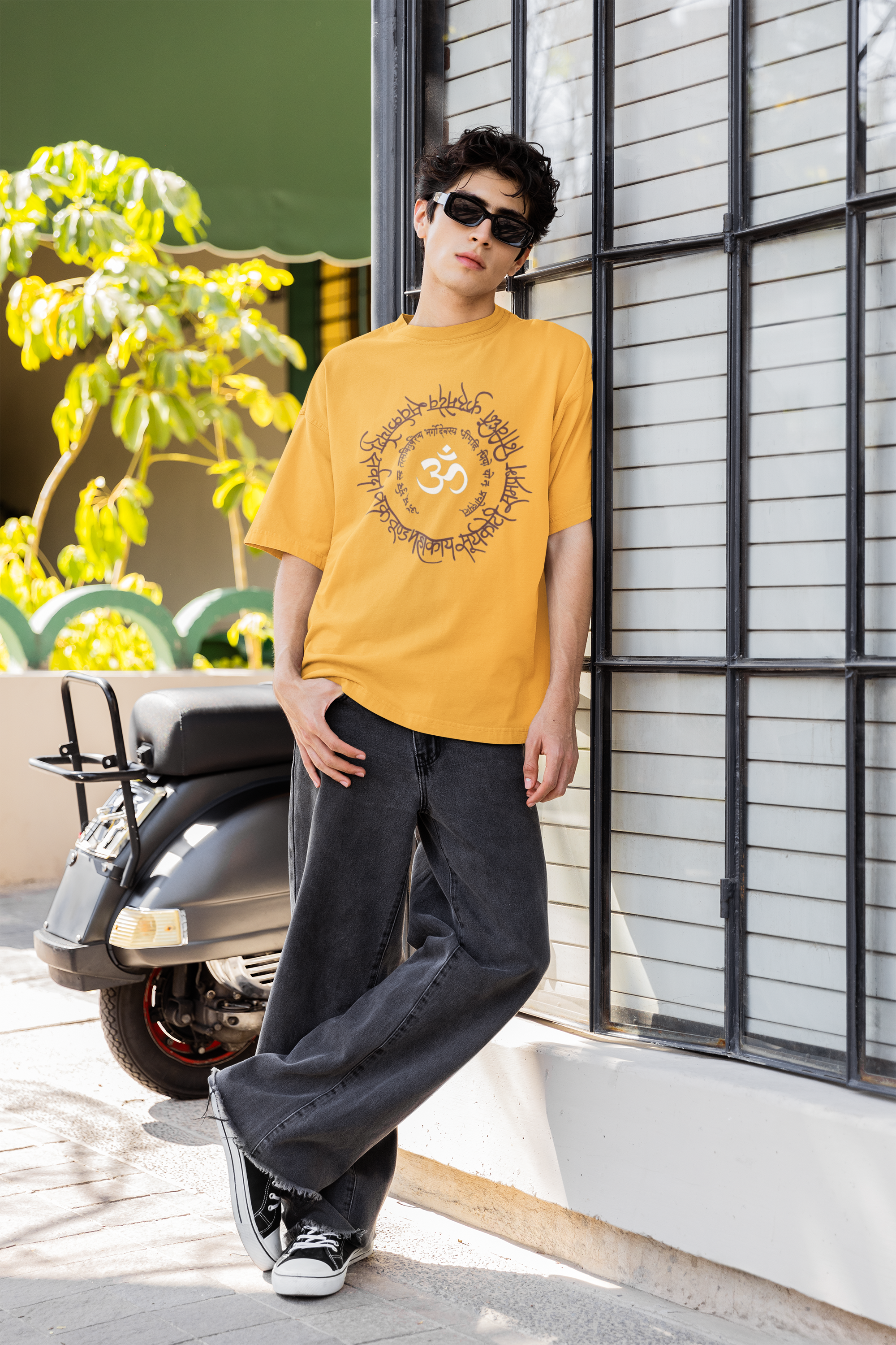 Alpha Oversized Mantra